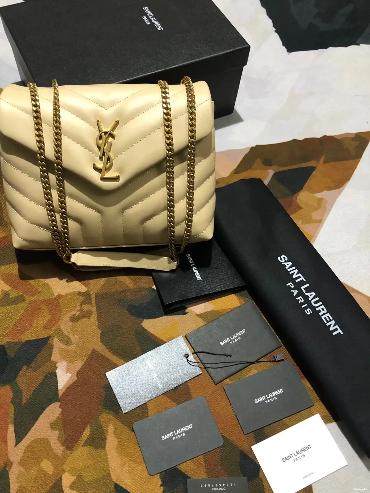 YSL LOULOU SMALL 0526